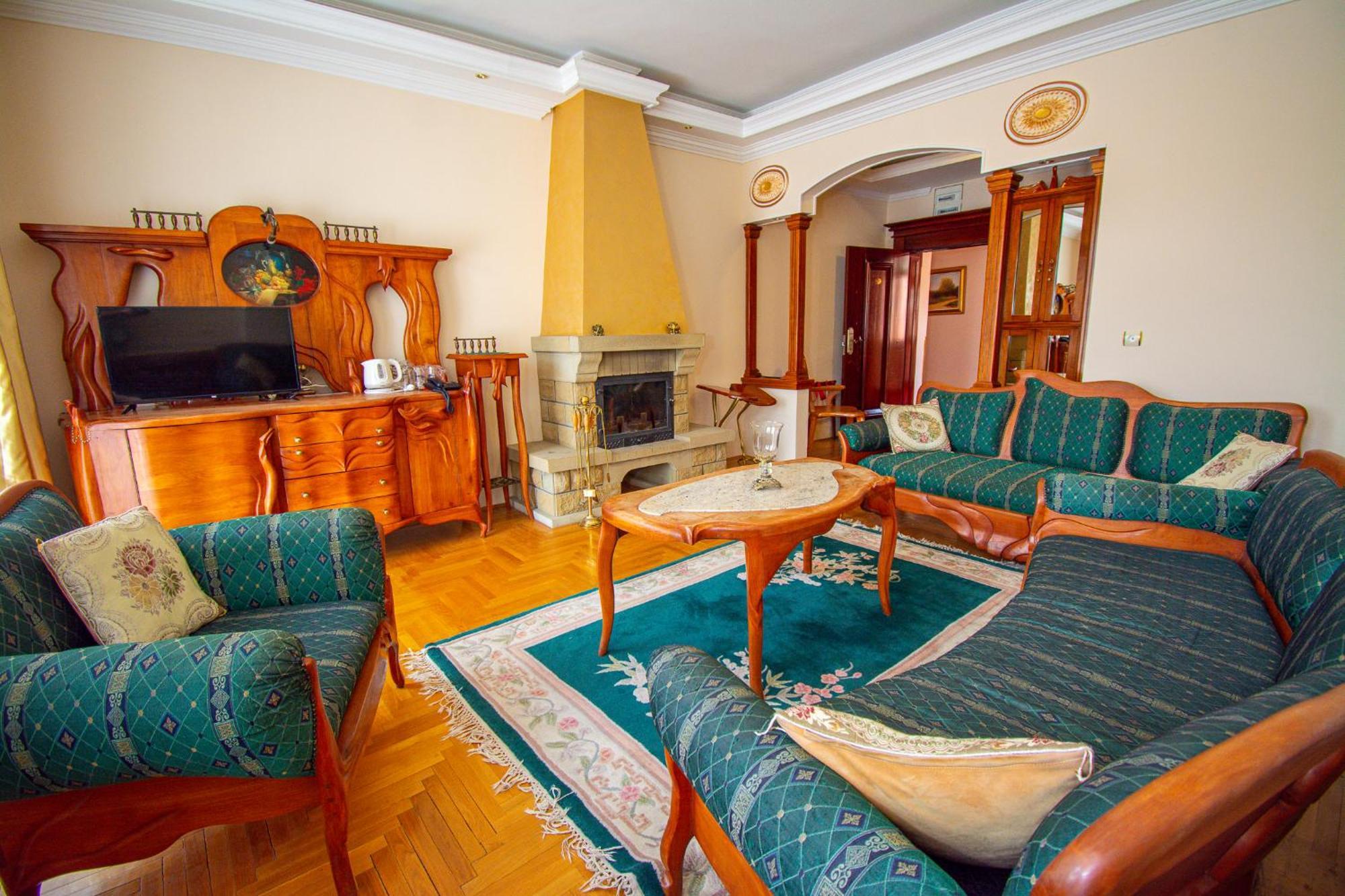 Hotel Villa Majur Subotica Eksteriør billede