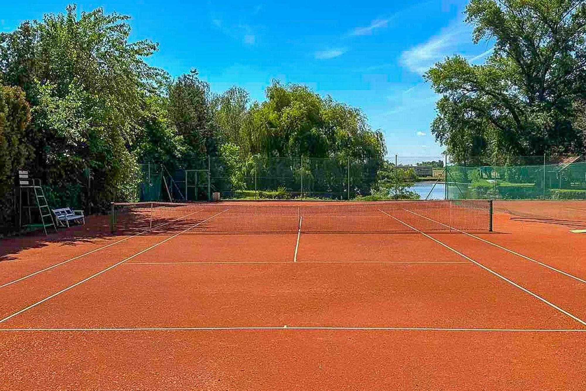 Hotel Villa Majur Subotica Eksteriør billede